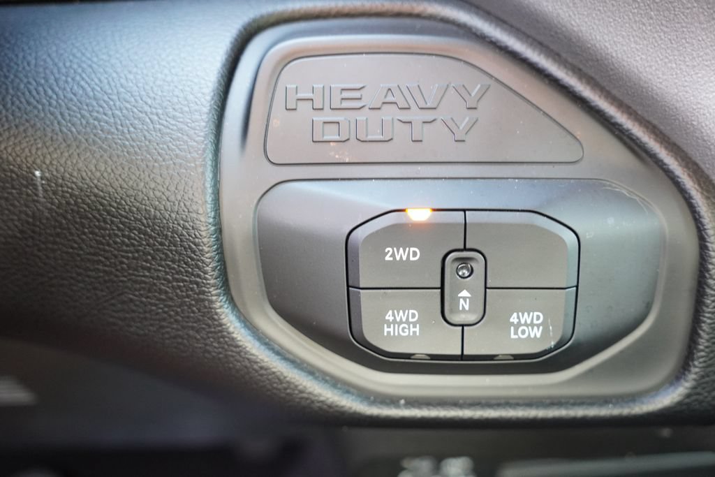 Used 2026 RAM 2500 Big Horn AWD/4WD image 30