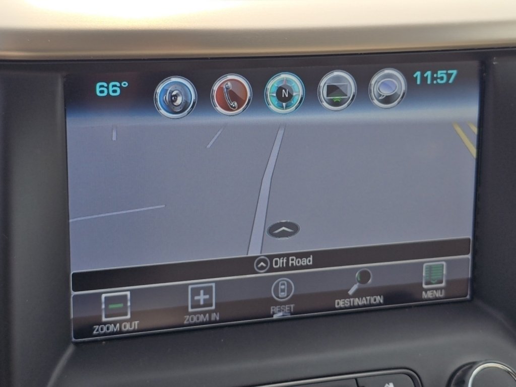 Used 2018 GMC Acadia Denali w/ Technology Package AWD/4WD image 3