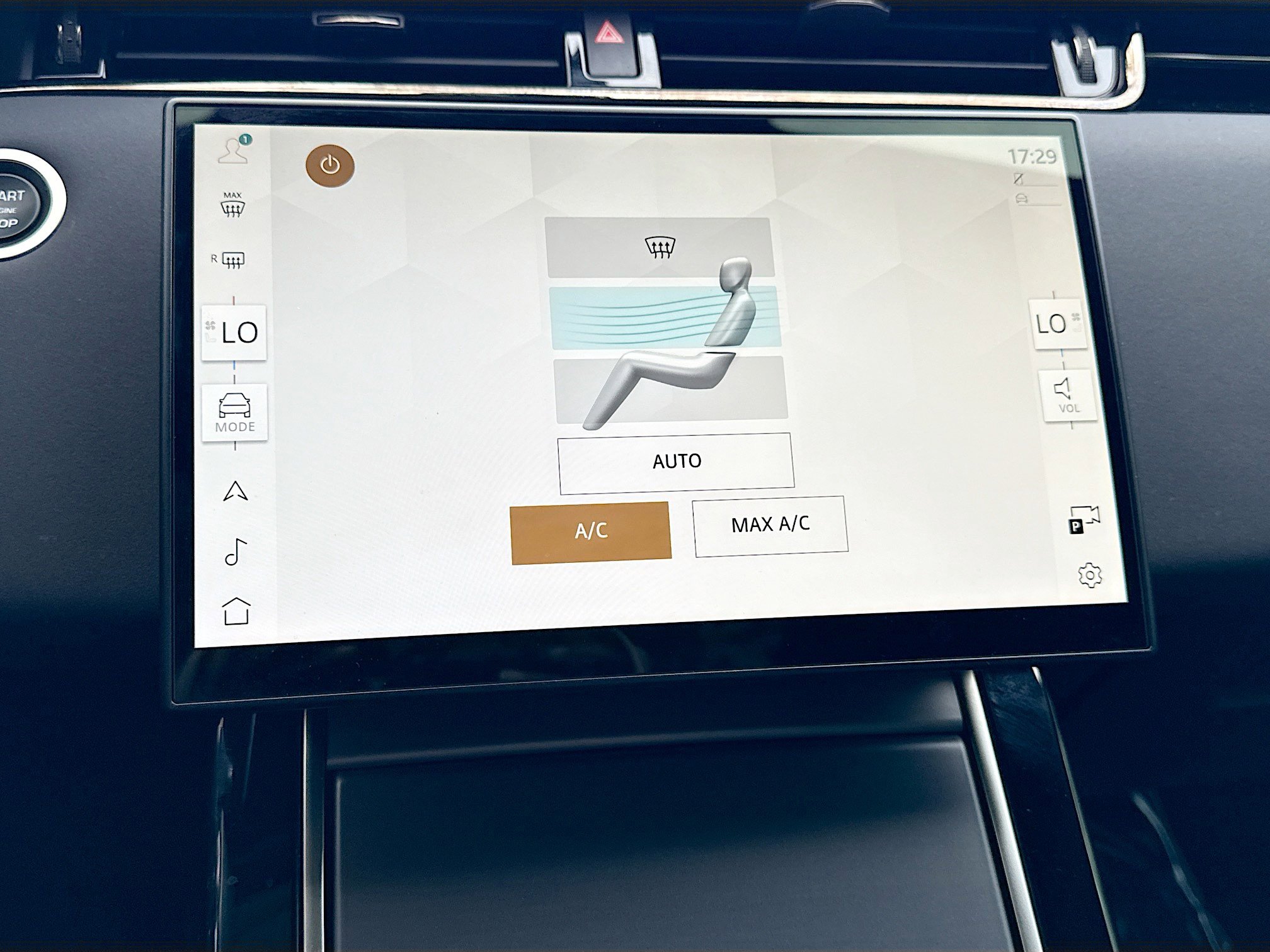 Used 2026 Land Rover Range Rover Evoque S image 33