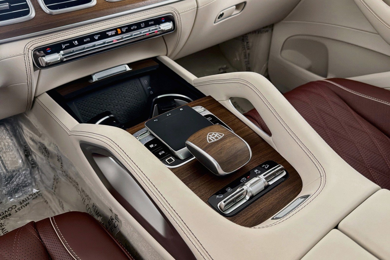 New 2026 Mercedes-Benz Maybach GLS 600 4MATIC image 5