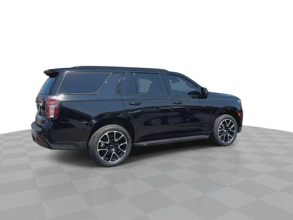 Used 2024 Chevrolet Tahoe RST w/ Luxury Package AWD/4WD image 9