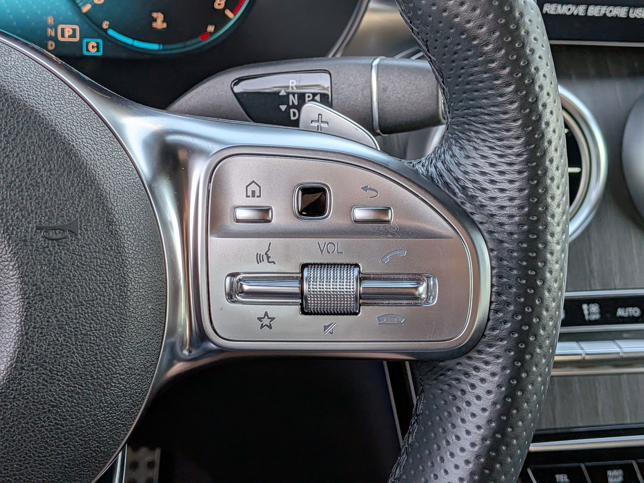 Used 2022 Mercedes-Benz GLC 300 4MATIC image 16