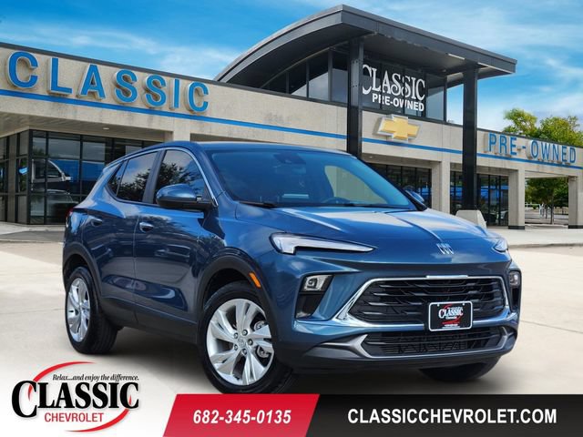Used 2024 Buick Encore GX Preferred FWD image 1
