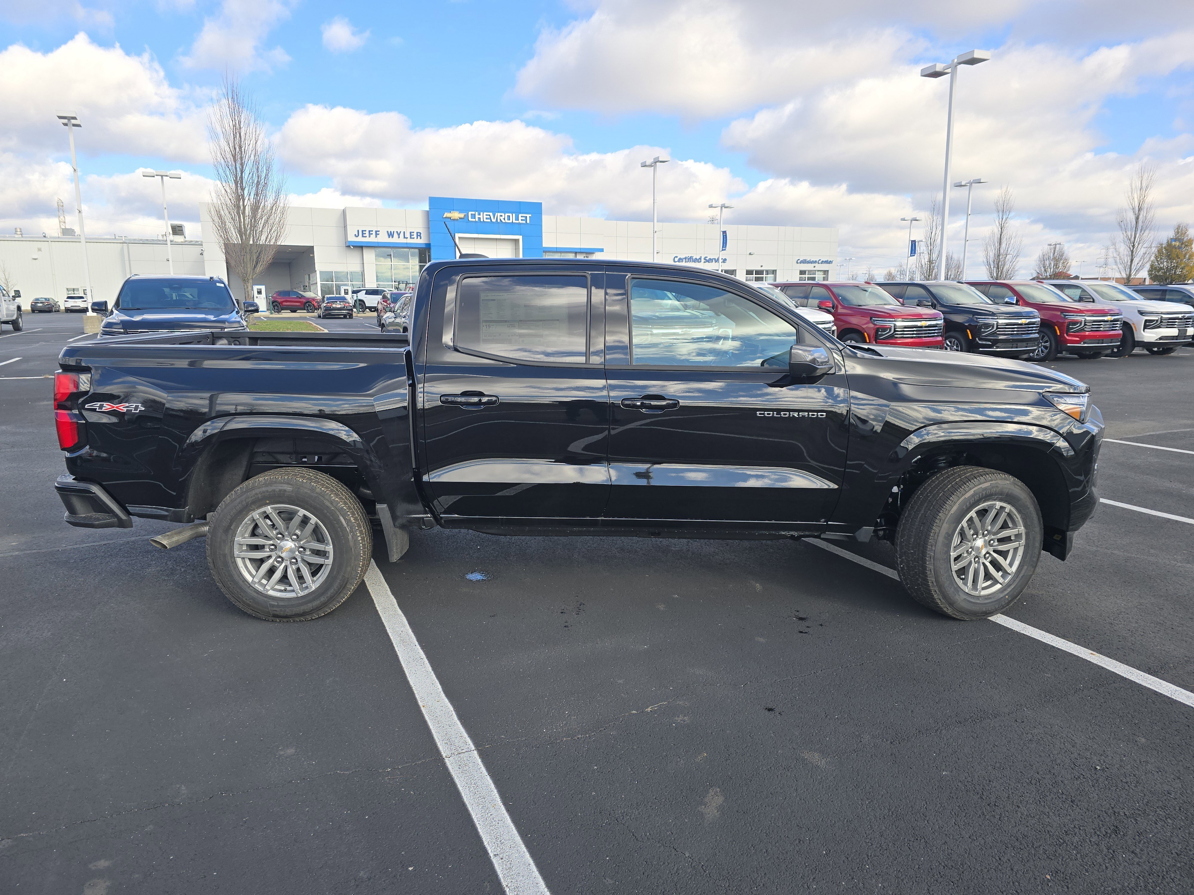 New 2026 Chevrolet Colorado LT w/ LT Convenience Package image 17