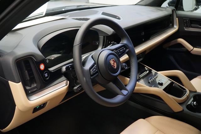 New 2026 Porsche Cayenne AWD/4WD image 4