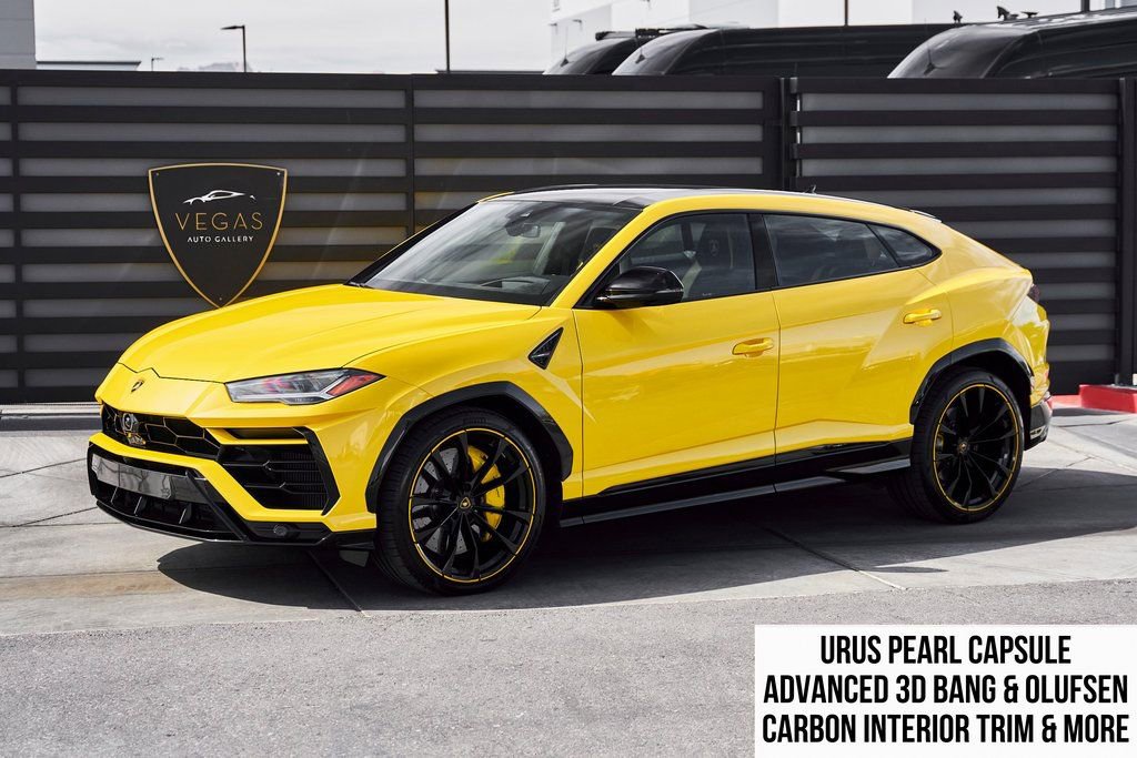 Used 2021 Lamborghini Urus image 1