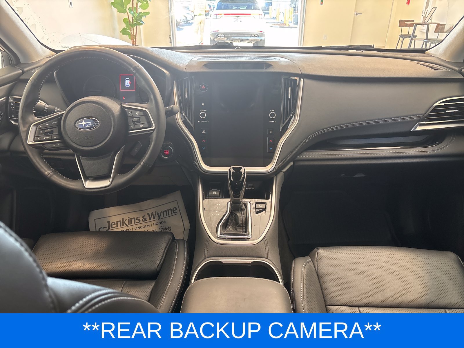 Used 2025 Subaru Outback Touring XT w/ Popular Package #2 AWD/4WD image 9