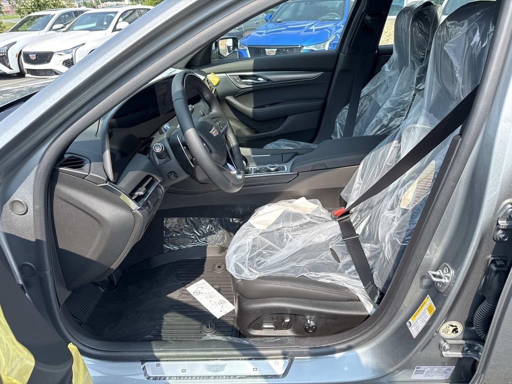 New 2026 Cadillac CT5 Premium Luxury w/ Technology Package RWD image 8