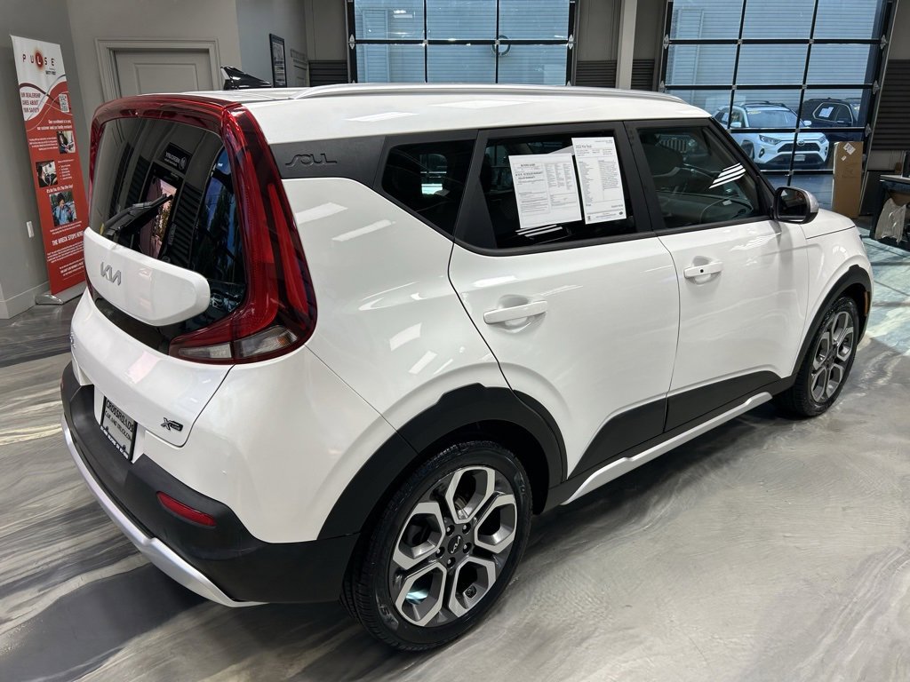 Used 2022 Kia Soul X-Line image 28