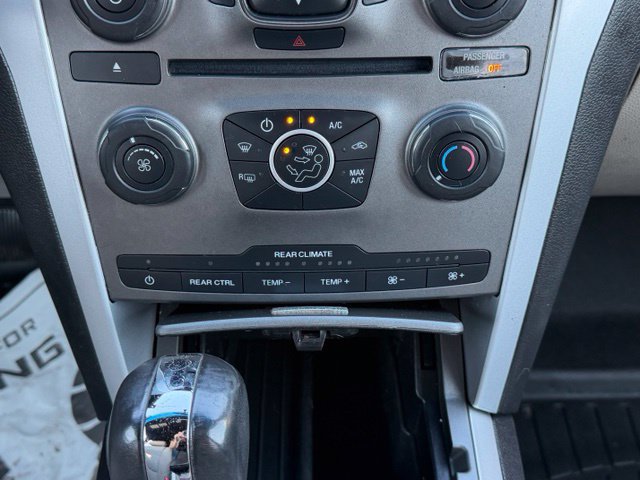 Used 2014 Ford Explorer XLT AWD/4WD image 26