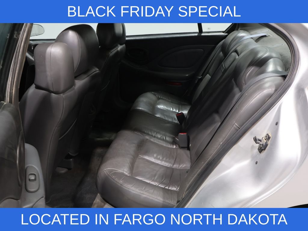 Used 2003 Pontiac Bonneville SE w/ Leather Appointment Package image 14