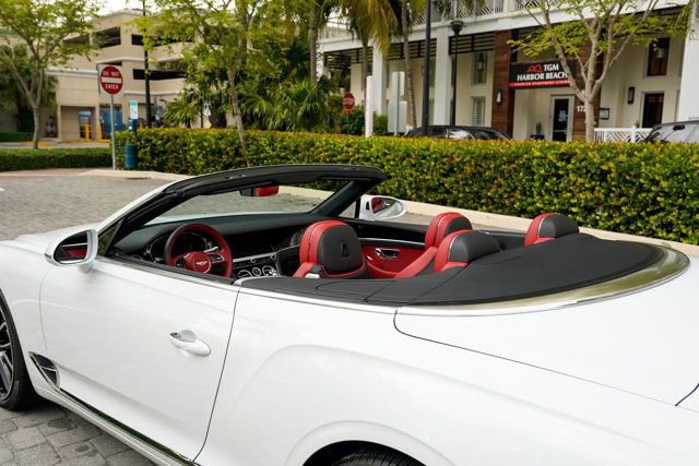 Used 2024 Bentley Continental GT V8 image 51