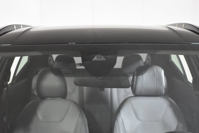 Certified 2023 Nissan Kicks SR w/ SR Premium Package FWD image 37