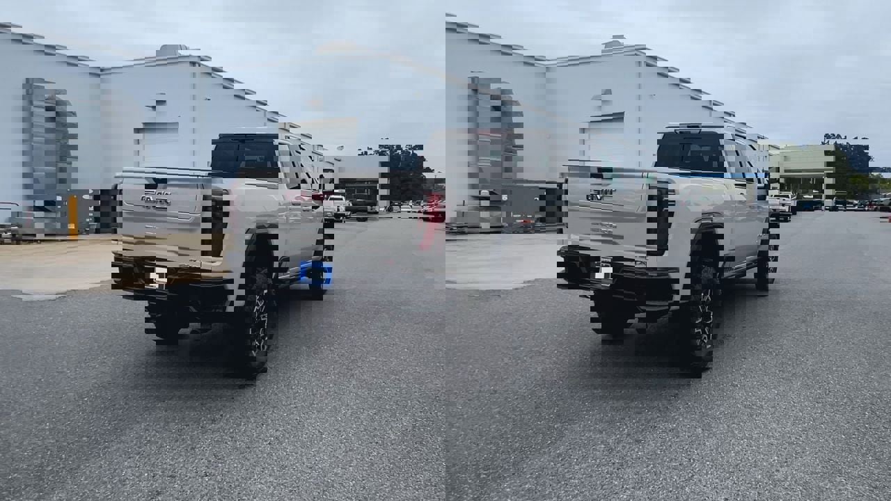 New 2026 GMC Sierra 2500 AT4X image 43