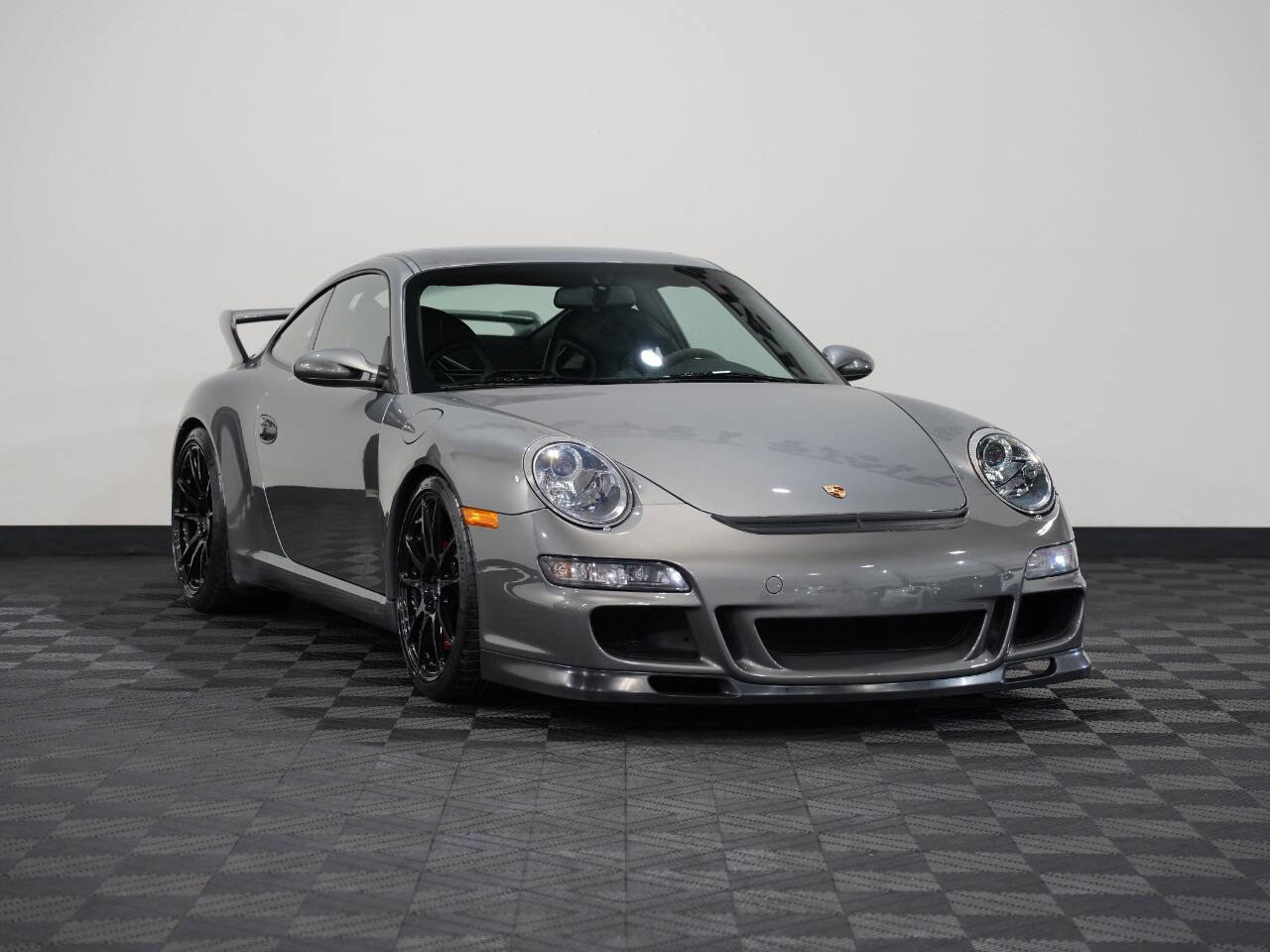 Used 2007 Porsche 911 GT3 image 5