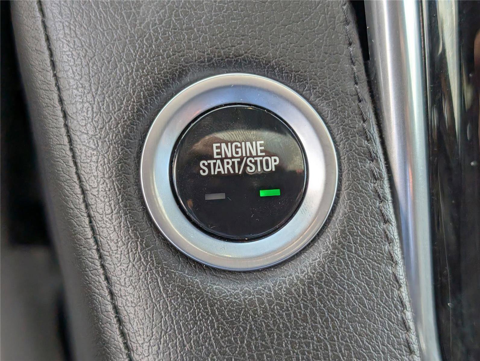 Used 2019 Cadillac Escalade Premium Luxury image 29