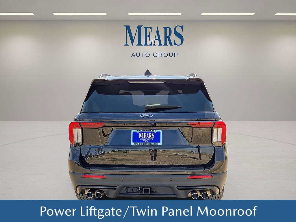 Used 2025 Ford Explorer ST image 5