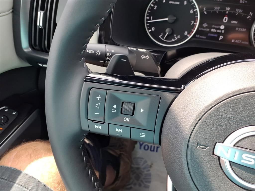 New 2025 Nissan Pathfinder SL image 15