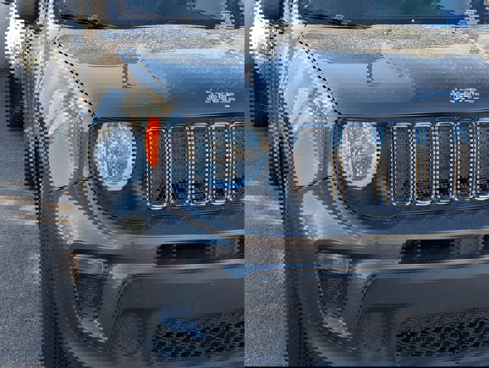 Used 2020 Jeep Renegade Sport image 4