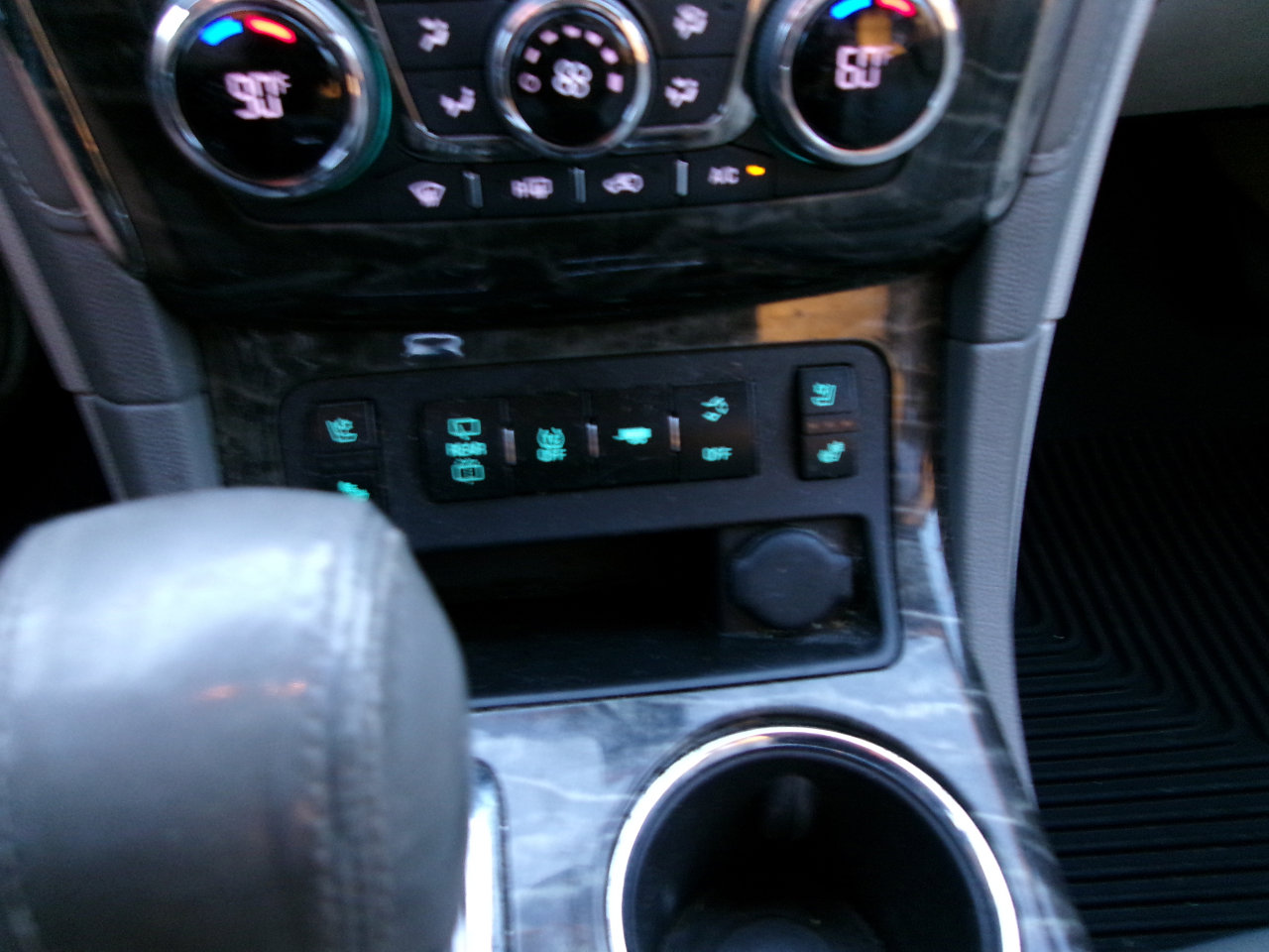 Used 2014 Buick Enclave Premium w/ Trailering Provision Package image 20