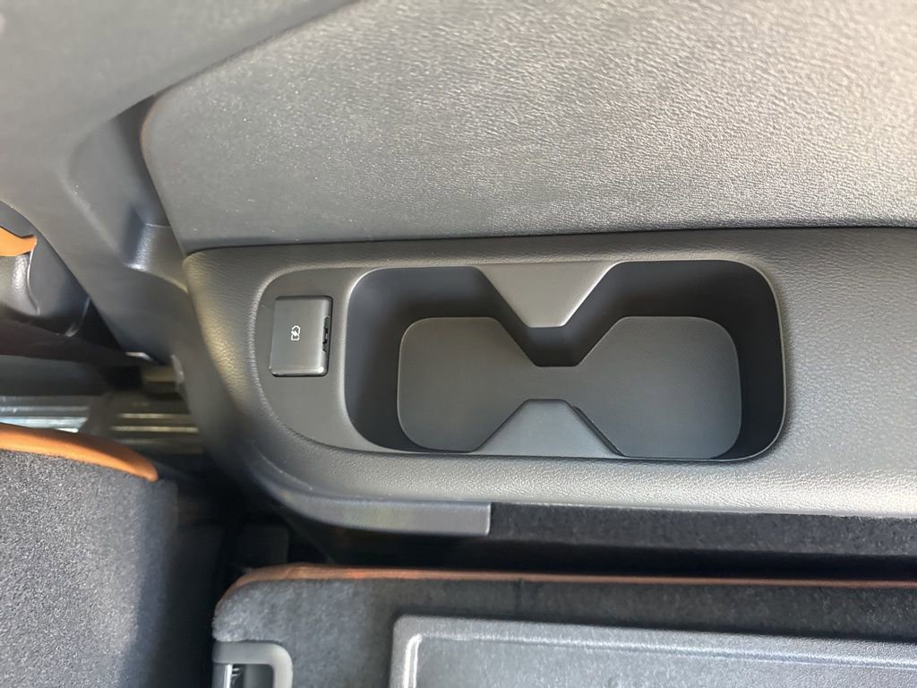 New 2026 Nissan Pathfinder Platinum image 17