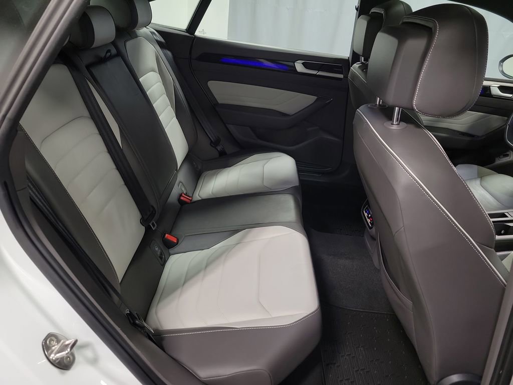 Used 2023 Volkswagen Arteon SEL Premium image 25