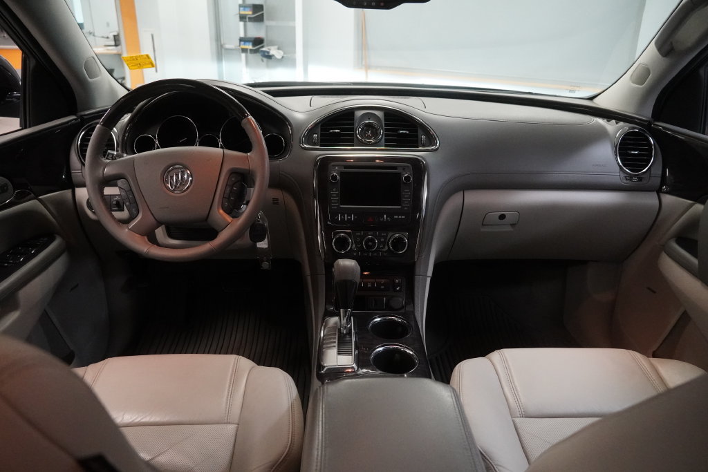 Used 2017 Buick Enclave Premium AWD/4WD image 11