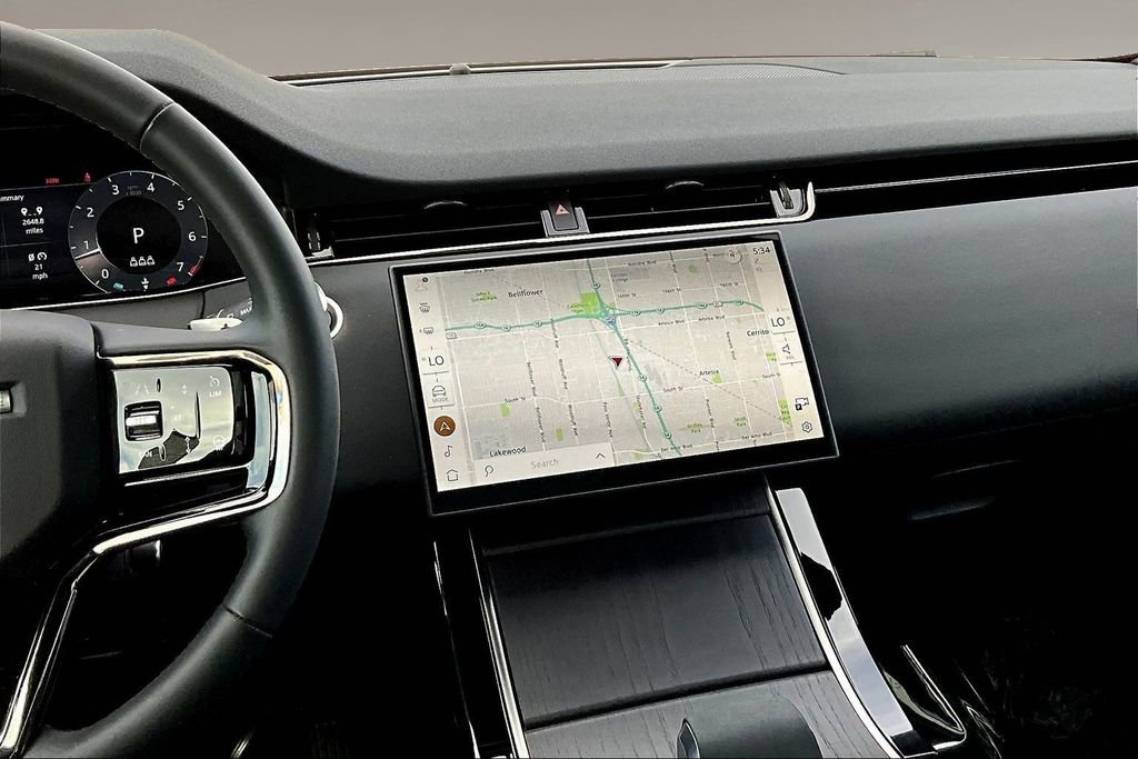 Certified 2025 Land Rover Range Rover Evoque S image 9