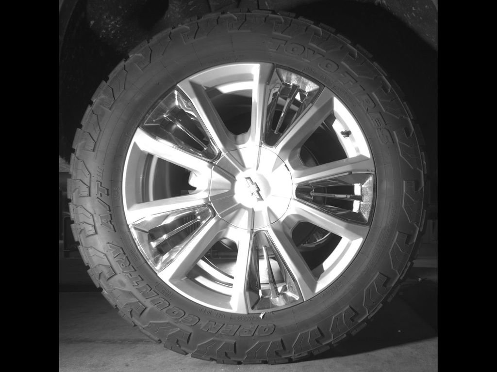 Used 2025 Chevrolet Silverado 1500 High Country w/ High Country Premium Package AWD/4WD image 13