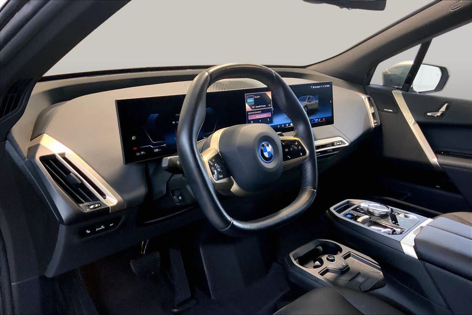 Certified 2024 BMW iX xDrive50 w/ Sport Package AWD/4WD image 16