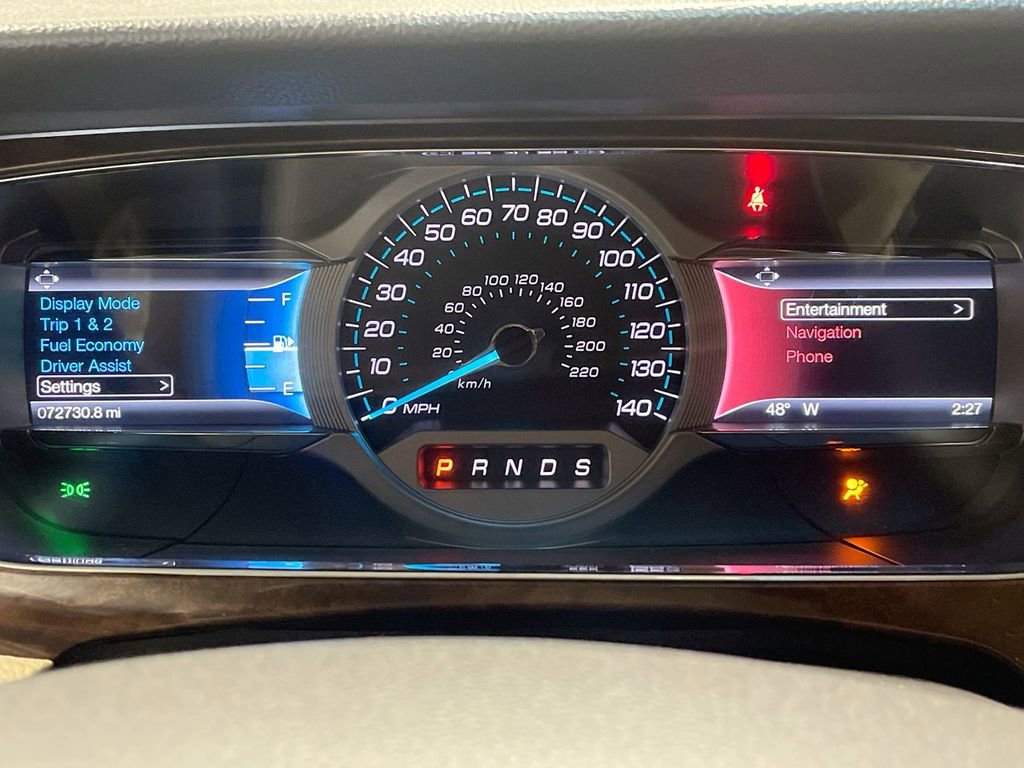 Used 2017 Ford Taurus Limited image 11