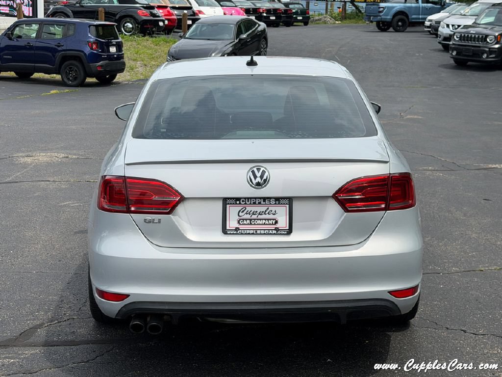 Used 2013 Volkswagen Jetta GLI Autobahn FWD image 37