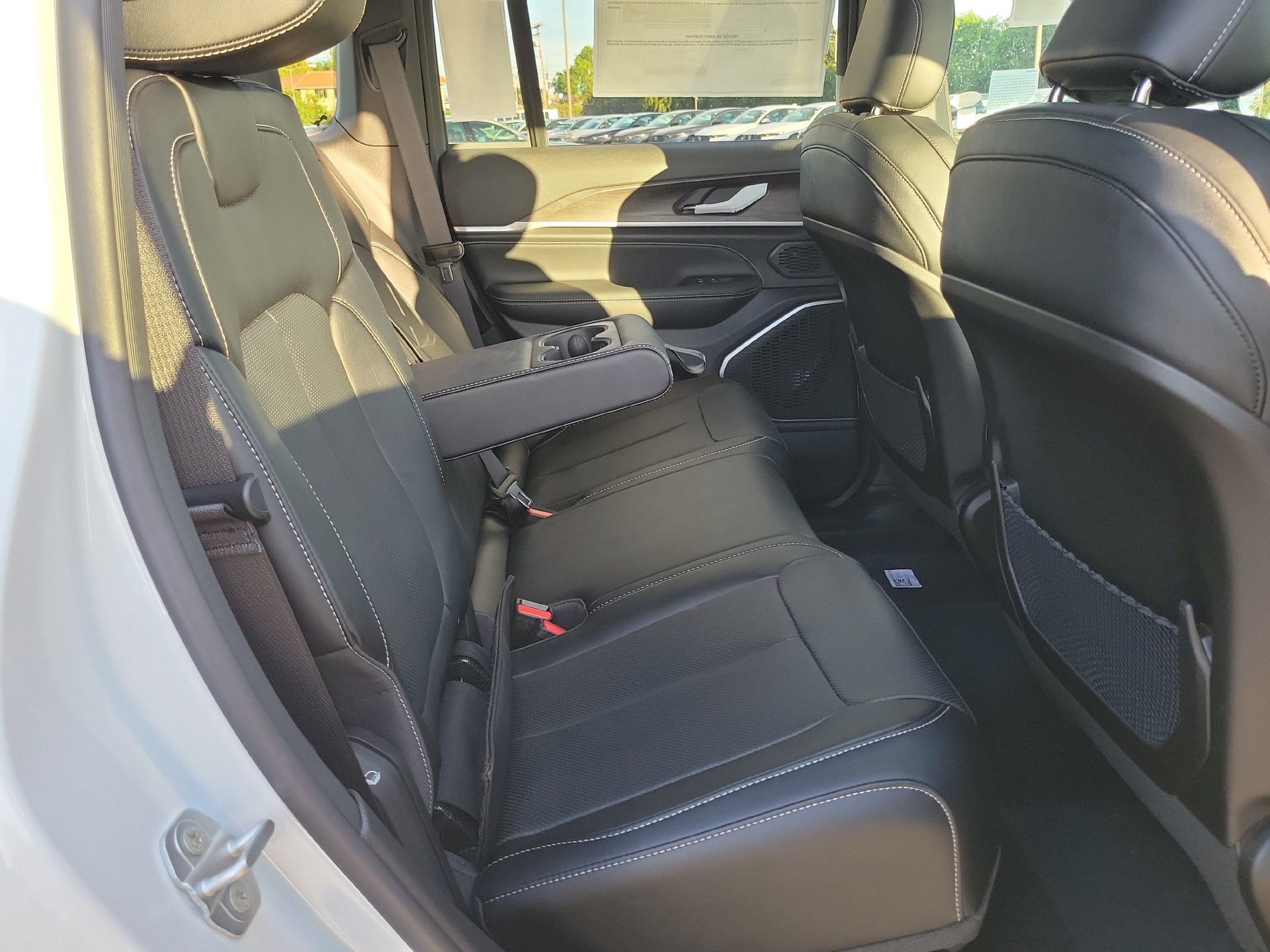 New 2026 Jeep Grand Cherokee Limited AWD/4WD image 18