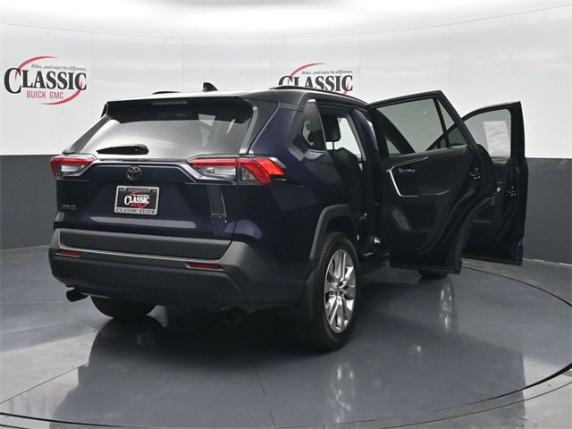 Used 2024 Toyota RAV4 XLE Premium image 36