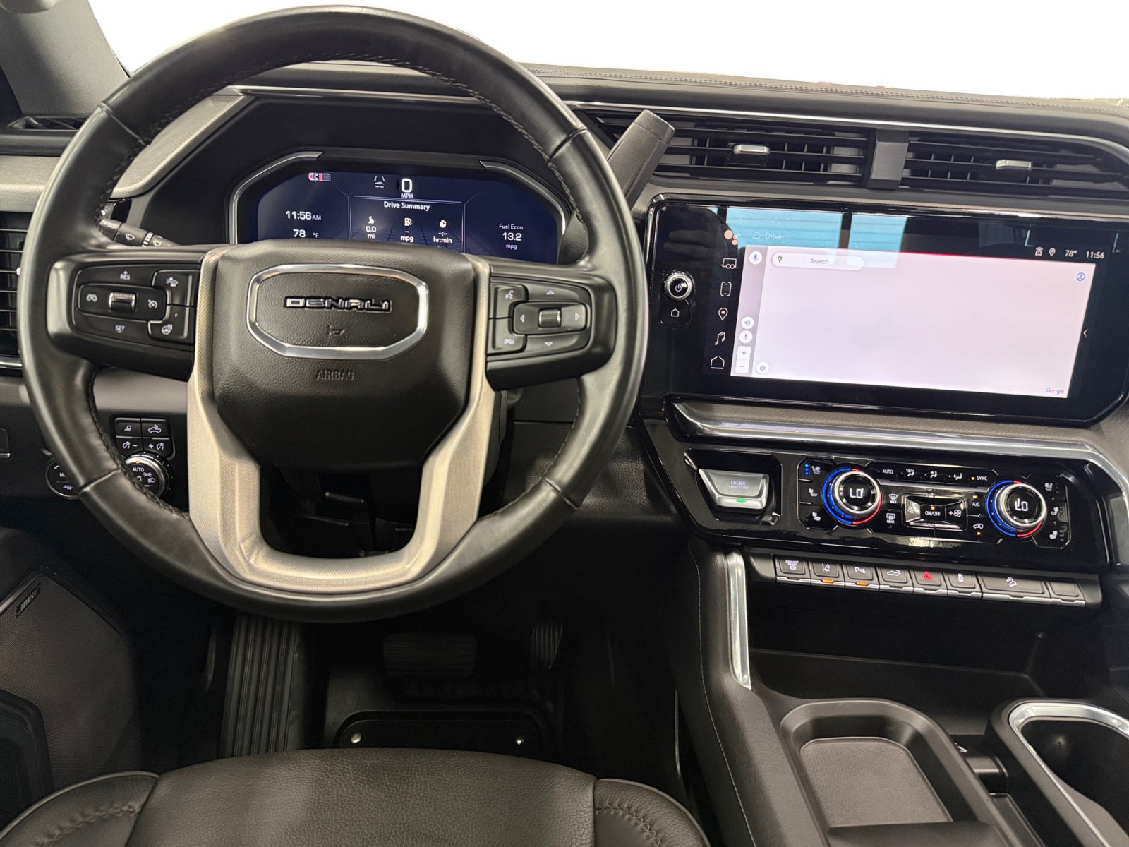 Used 2024 GMC Sierra 2500 Denali w/ Denali Reserve Package AWD/4WD image 12