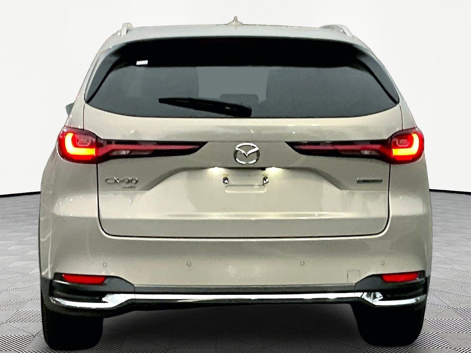Used 2024 MAZDA CX-90 Plug-In Hybrid w/ Premium Plus AWD/4WD image 4