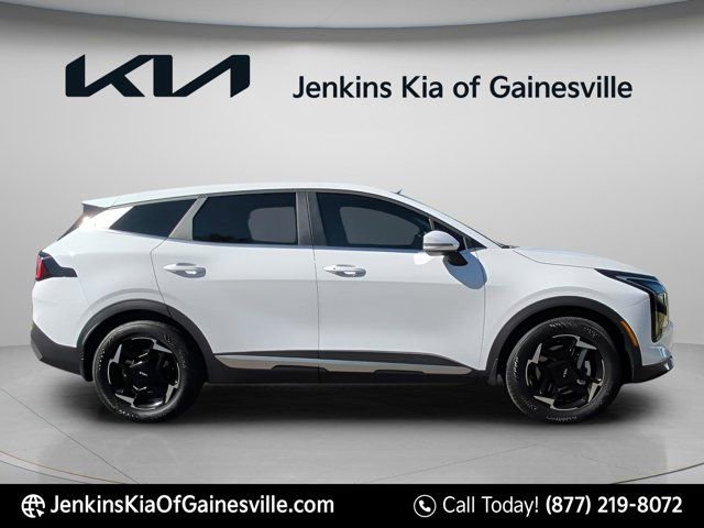 New 2026 Kia Sportage EX image 2