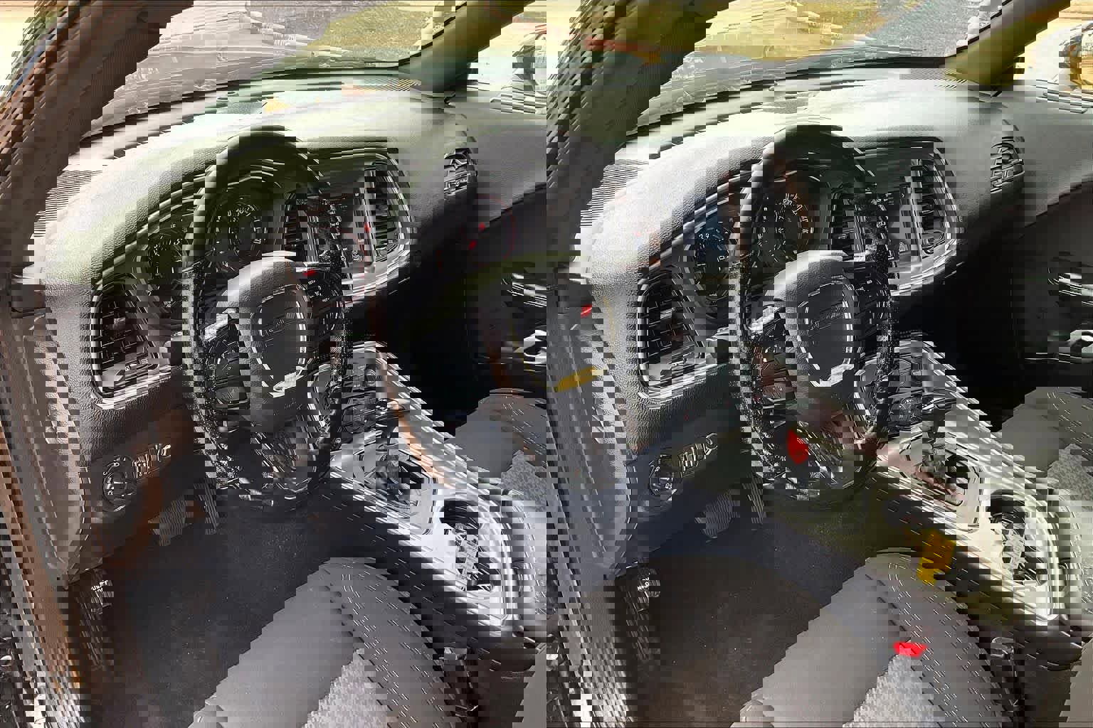 Used 2021 Dodge Challenger SXT w/ Blacktop Package image 15