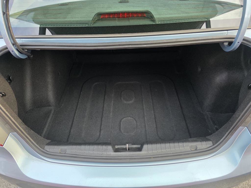 Used 2012 Chevrolet Cruze LS FWD image 17