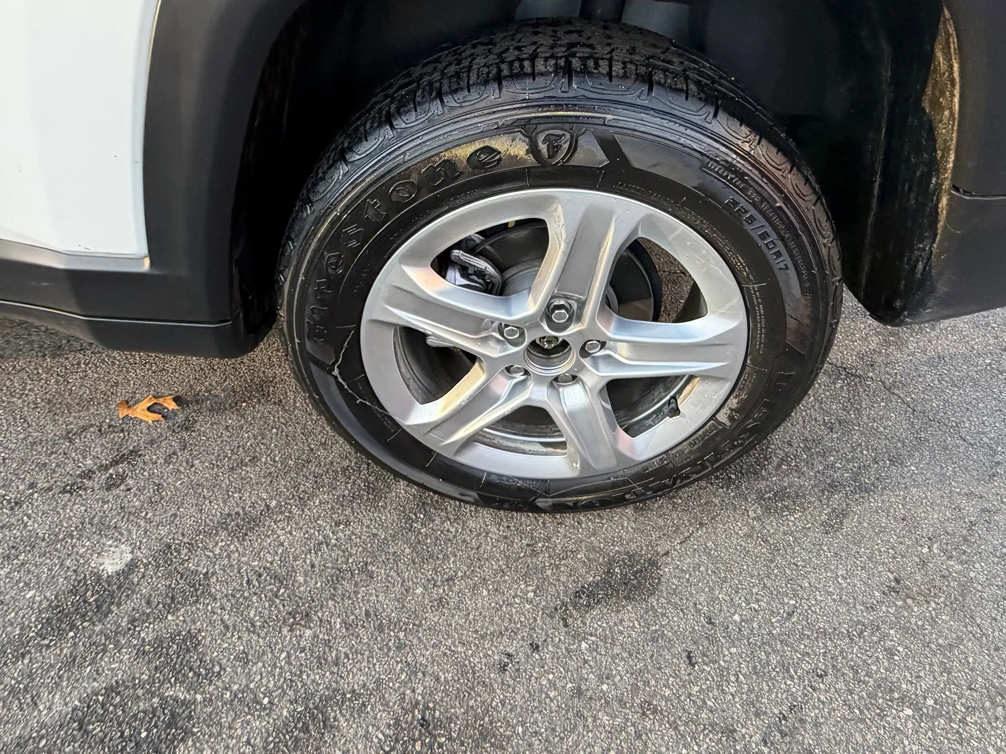 Used 2023 Jeep Compass Latitude image 9