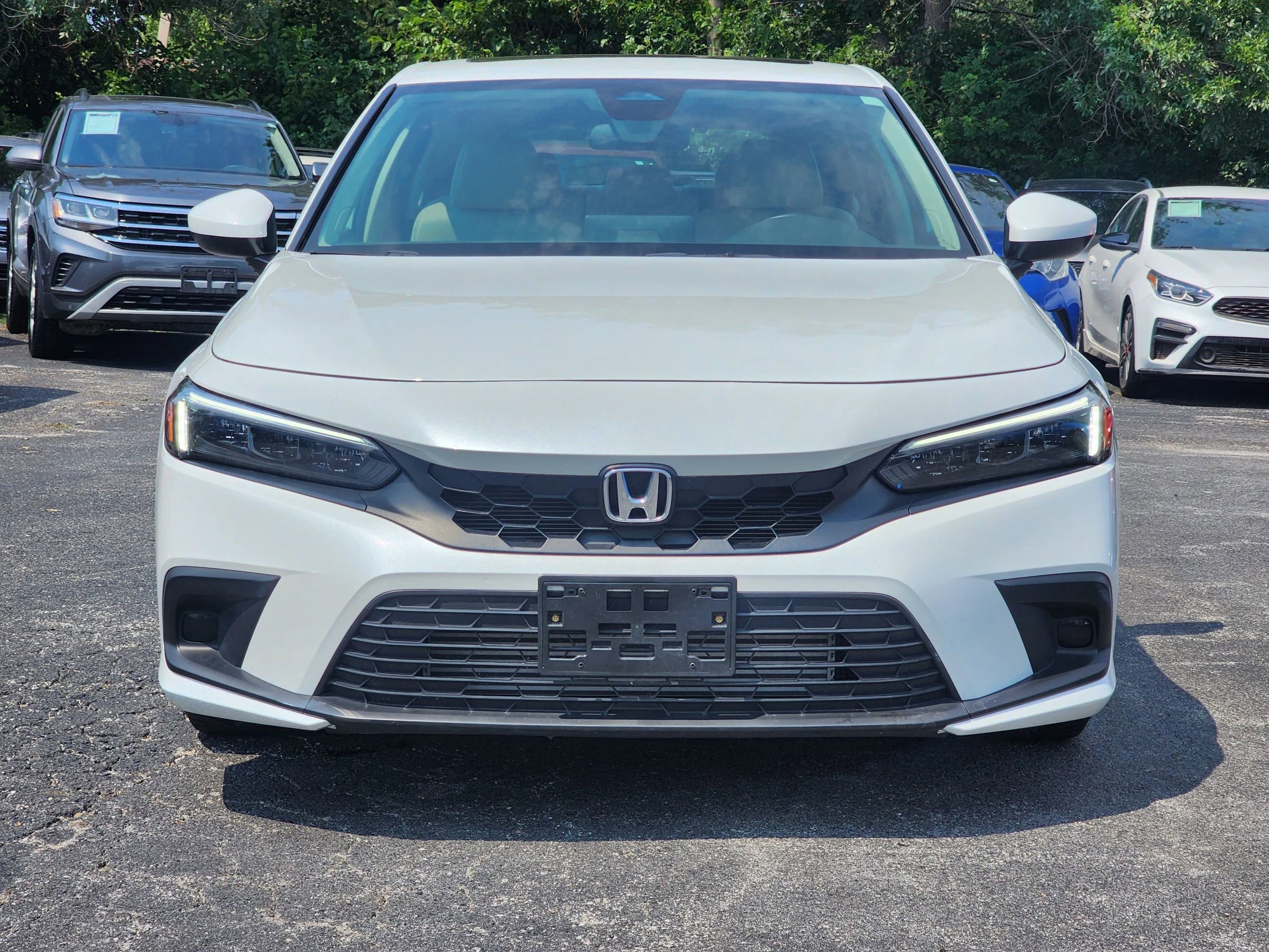 Used 2024 Honda Civic EX-L image 2