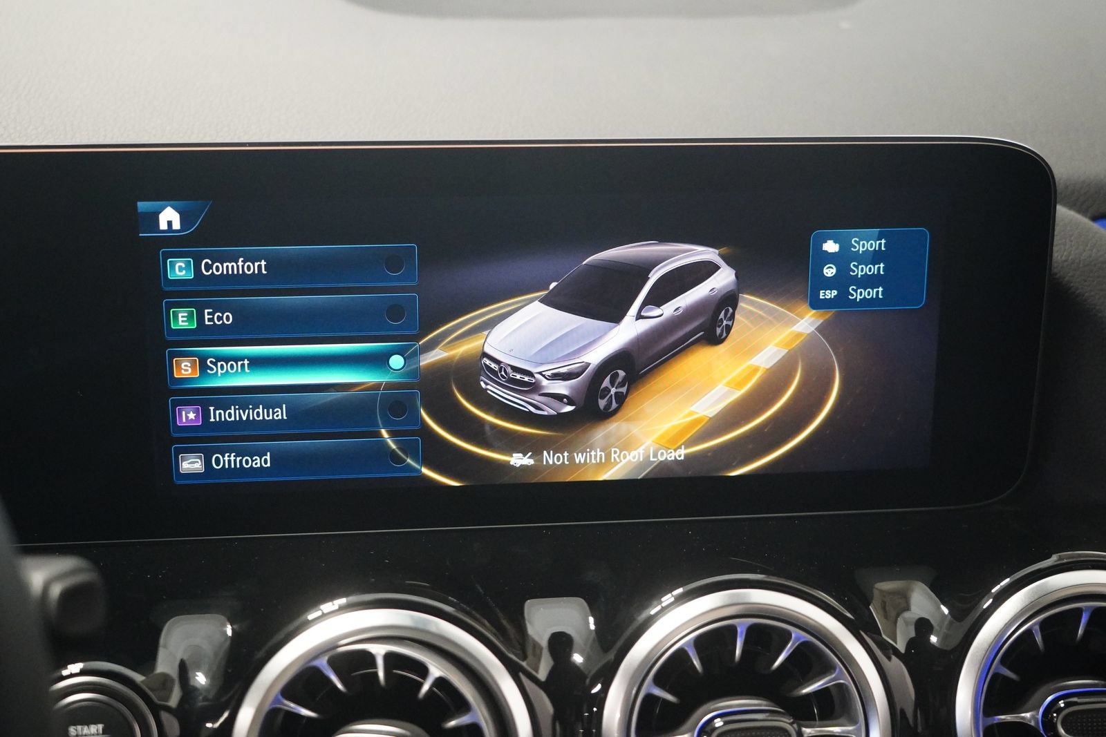 New 2026 Mercedes-Benz GLA 250 4MATIC image 25