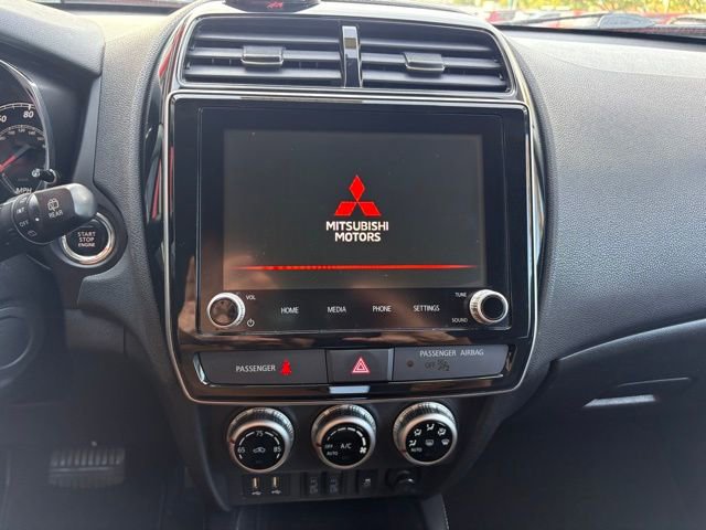 Used 2021 Mitsubishi Outlander Sport SE image 13