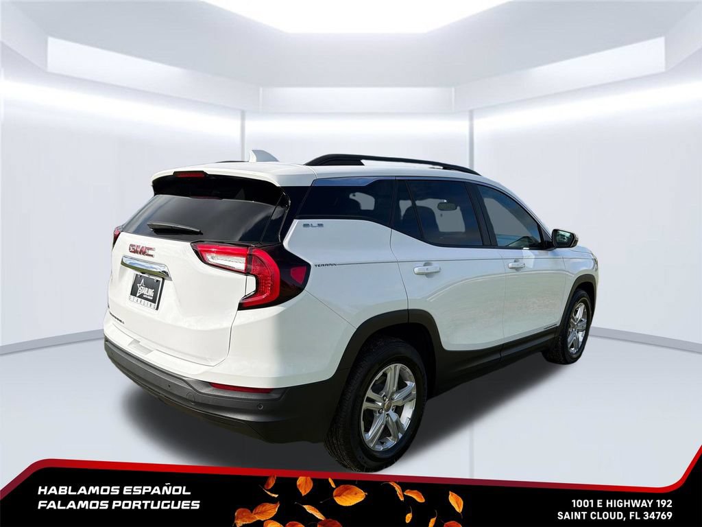 Certified 2024 GMC Terrain SLE w/ Driver Convenience Package FWD image 5