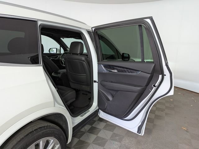 Certified 2023 Cadillac XT6 Premium Luxury w/ LPO, Floor Liner Package AWD/4WD image 37