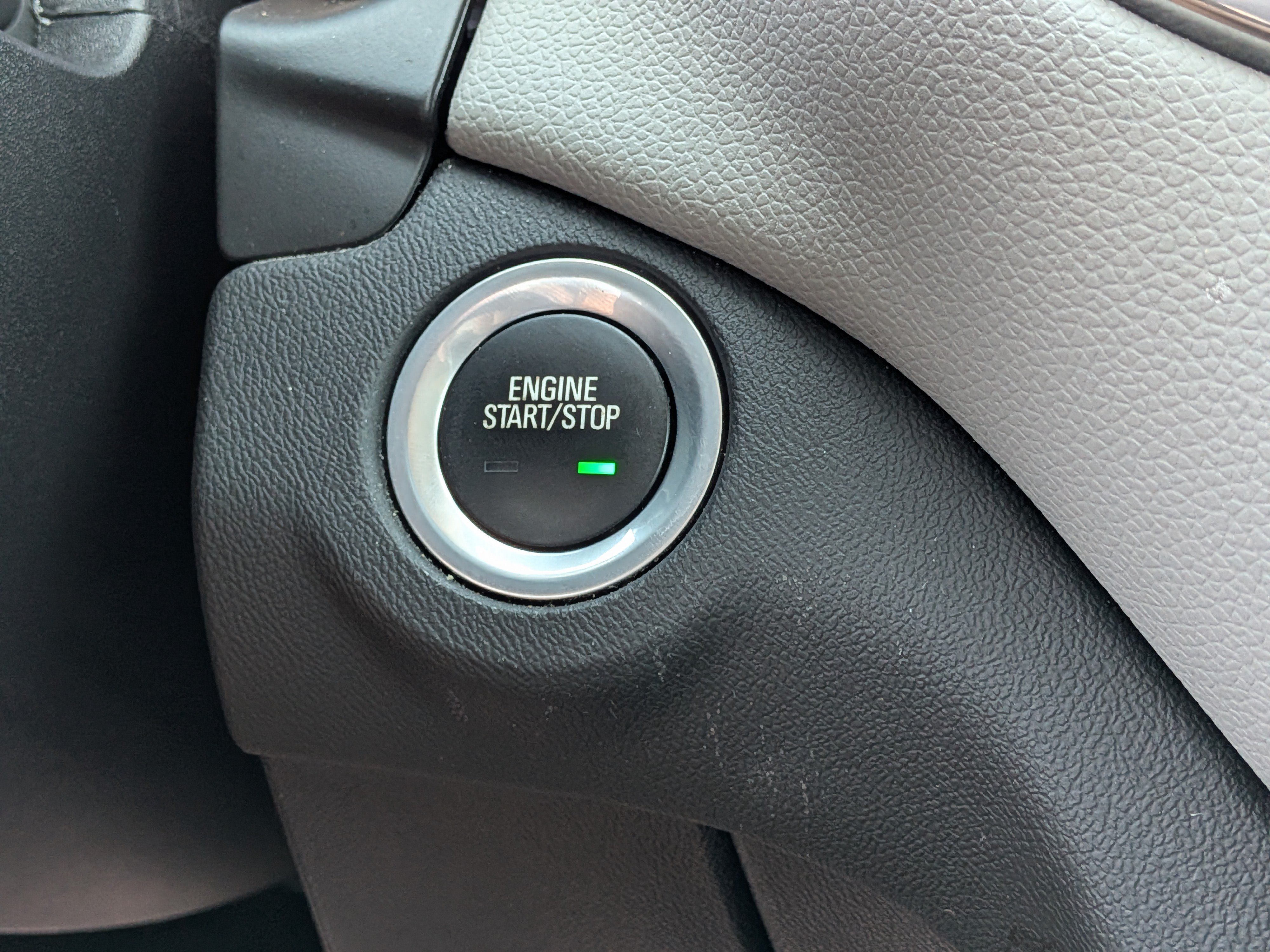 Used 2019 Chevrolet Equinox LT w/ Sun & Navigation Package FWD image 30