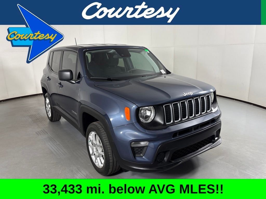 Used 2023 Jeep Renegade Latitude AWD/4WD image 1