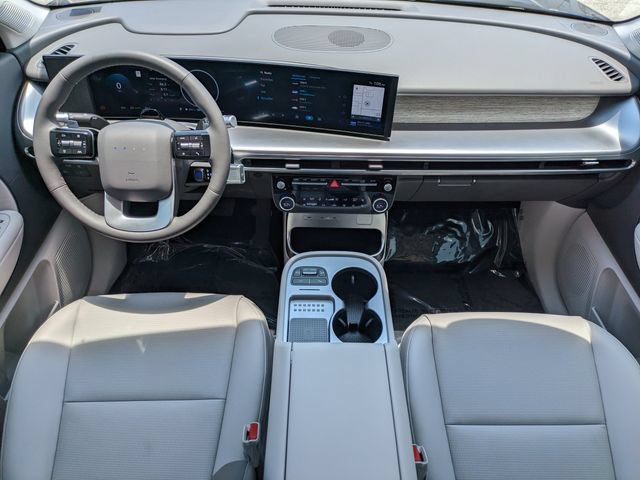Used 2026 Hyundai Ioniq 9 SEL AWD/4WD image 16