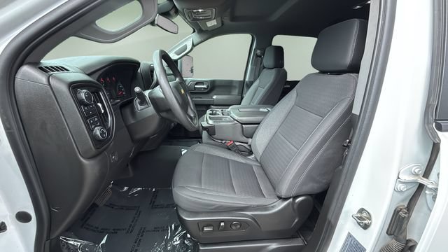 Used 2024 Chevrolet Silverado 2500 Custom w/ Custom Value Package AWD/4WD image 20