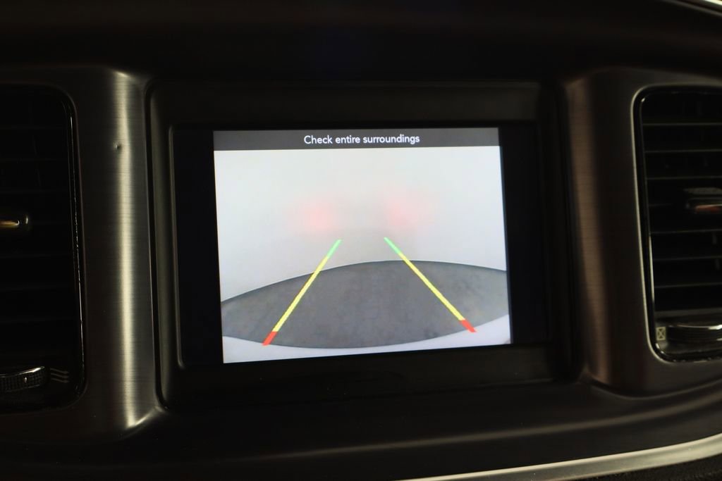 Used 2018 Dodge Charger SXT w/ Blacktop Package image 37